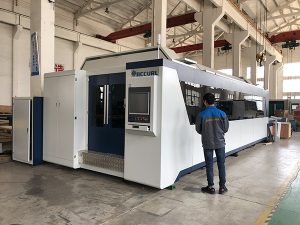 500W 700W 1kw, 2kw, 3kw, lembaran logam CNC serat Optik harga mesin laser cutting dengan Trumpf, IPG