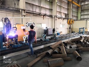 mesin pemotong baja untuk pemotongan laser serat logam pemotongan pipa untuk dijual