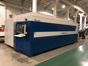 Kualitas tinggi logam stainless steel lembaran besi papan portabel cnc serat laser cutting harga mesin