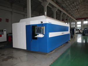Industri banyak digunakan mesin pemotong serat laser harga 750w / 1000w