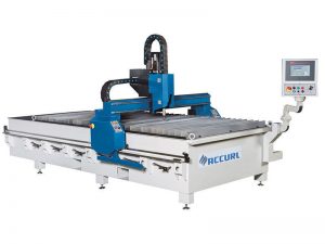operator mesin pemotong plasma cnc